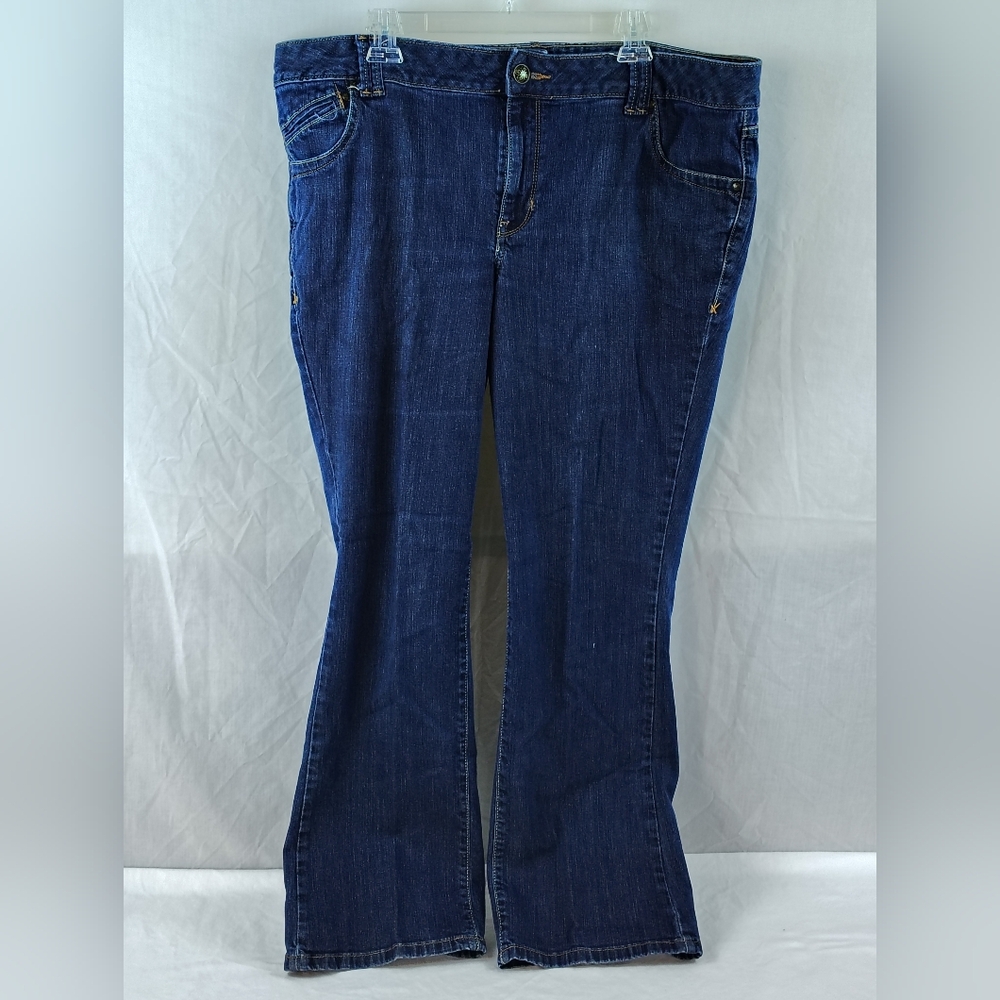 Lane Bryant Dark Blue Straight Leg Women's Jeans